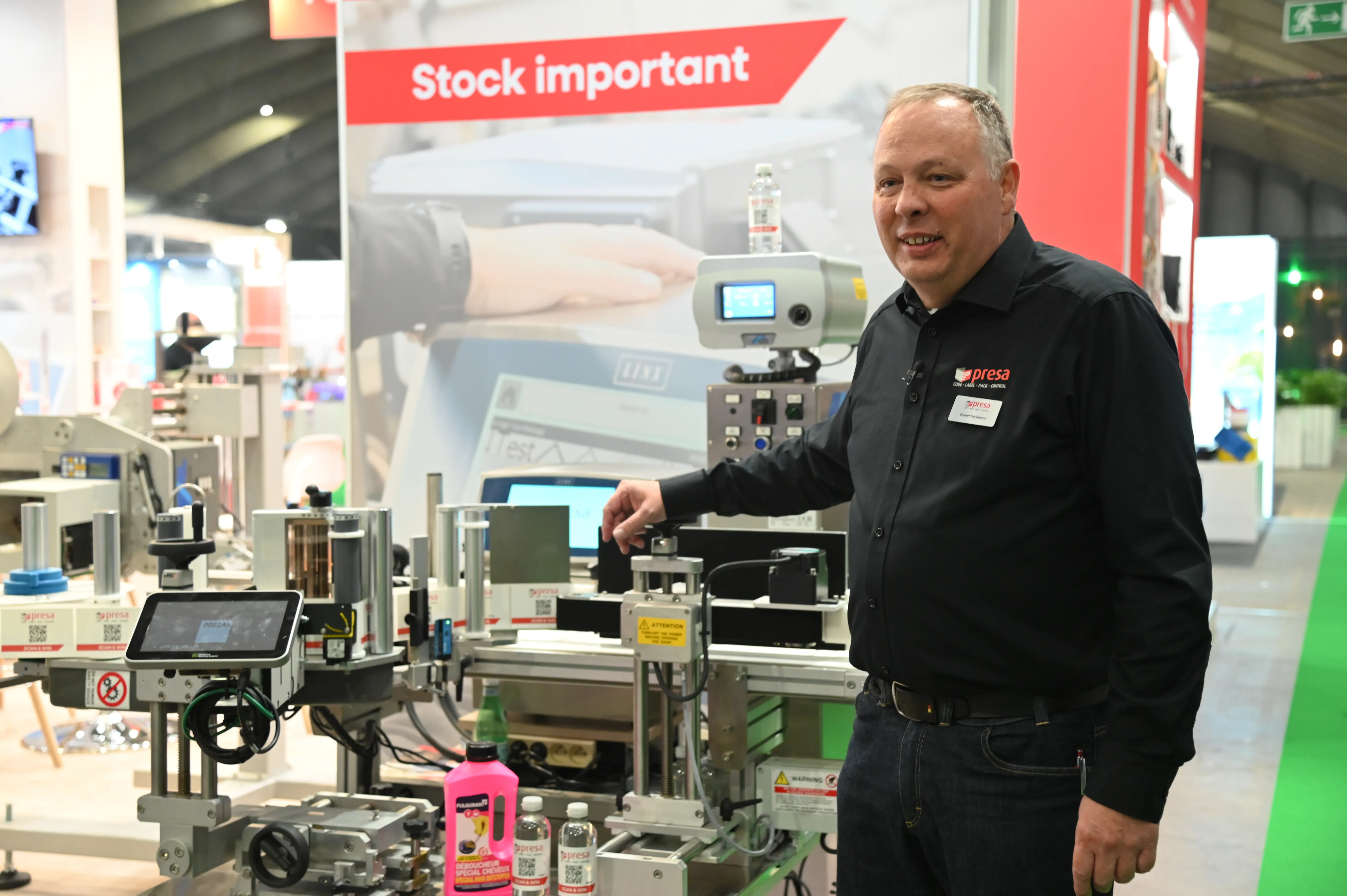 Contrôle efficace des emballages, codes-barres et étiquettes avec Pack-Check et Print-Check